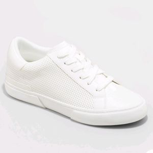 Maddison Sneaker - A New Day